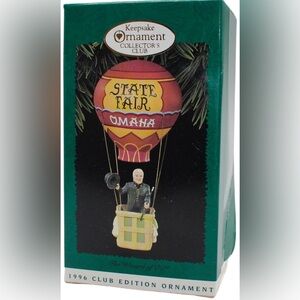 NIB Keepsake Hallmark Ornament Collector's Club 1996Edition Wizard of Oz Balloon